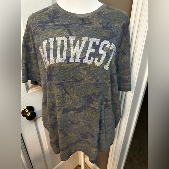 “Midwest” camo tee size large Jersey brand tee - Picture 1 of 4